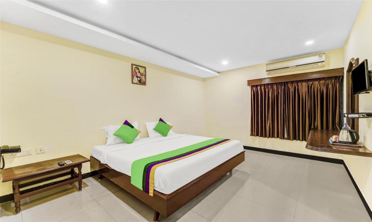 Treebo B Coral, 2 Km From Promenade Beach Hotel Pondicherry Exterior photo